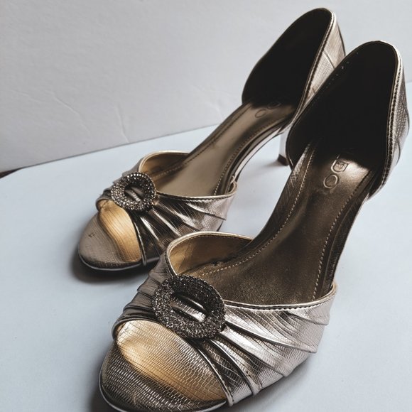 Gold Buckle Heels - Picture 3 of 3